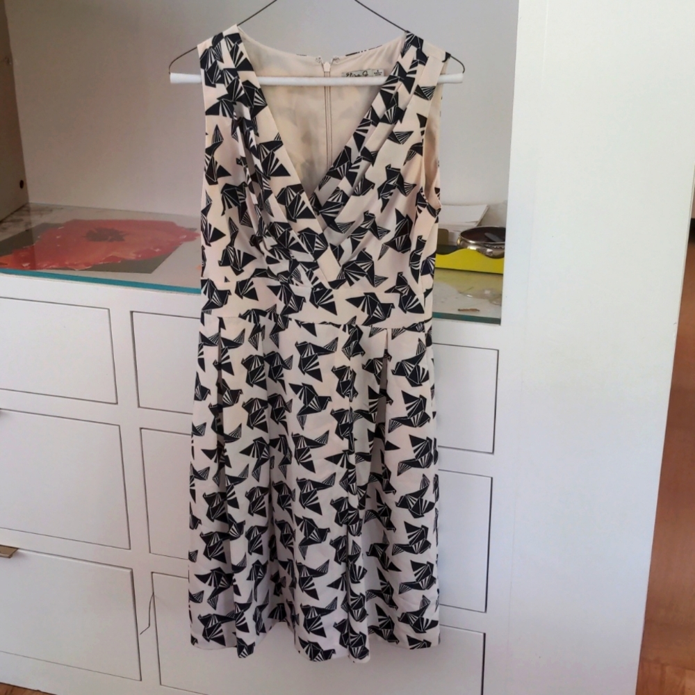 Sleeveless Eliza J midi dress with pleated bodice